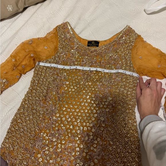 Aisha Imran Nazmin Yellow Gharara - Picture 7 of 9